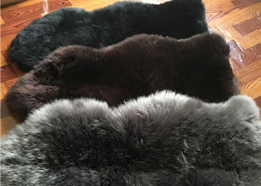 中国 実質の羊皮の敷物の自然で長く黒いウールのメリノの子ヒツジの毛皮のフロアーリング カバー サプライヤー