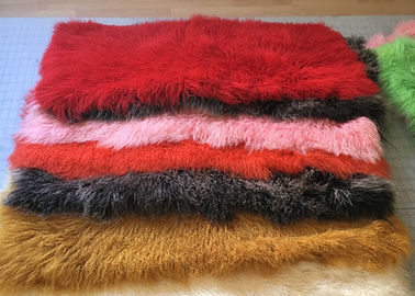 中国 衣服の靴のための染められた色の柔らかい皮のモンゴルの羊皮の敷物60 *120cm サプライヤー
