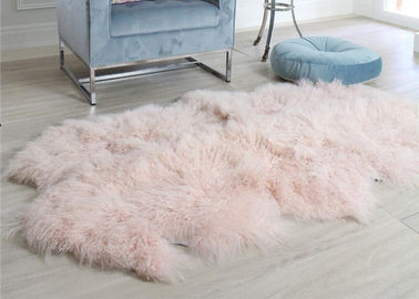 中国 家の床のためのピンクのカーリー ヘアーの特大の羊皮の敷物の快適な反収縮 サプライヤー