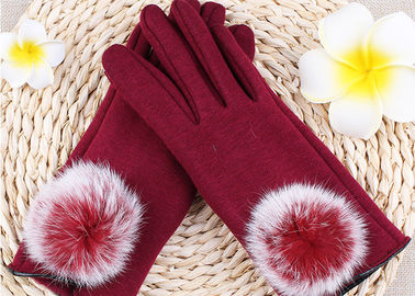 中国 最も暖かい羊皮の手袋のビロードの羊毛の手袋の赤い色のレックスのウサギの毛皮のタッチ画面 サプライヤー