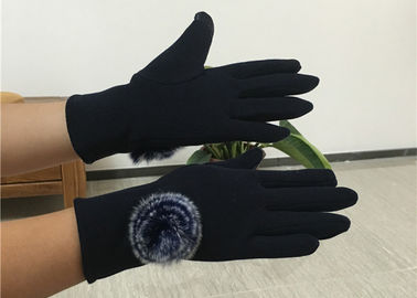 中国 方法女性は冬の羊毛のライニングのビロードの手袋の女性の冬の通勤者の手袋を暖めます サプライヤー