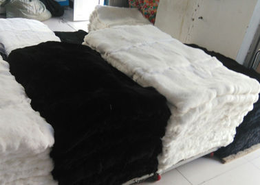 中国 本物毛布のための注文の実質の柔らかいレックスのウサギの皮の毛皮の洗濯できる重い密度 サプライヤー