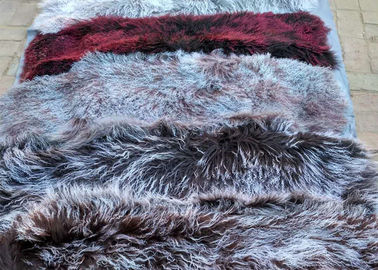 中国 実質のモンゴルの毛皮の生地15cmの長い毛のモンゴルのlambskinの巻き毛のヒツジの皮 サプライヤー