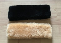 大人のための黒い実質のオーストラリアの羊皮のシート ベルト カバー快適な安全