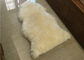 屋内床のマットのためのアイボリーの白いウールライニングのオーストラリアの羊皮の敷物の反スリップ サプライヤー