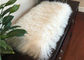 家のTextilのために快適な/衣服を作るモンゴルの長い実質の羊皮の敷物 サプライヤー