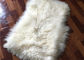 モンゴルの羊皮の敷物の本物のウールの投球の雪白い区域の床の実質のウールの毛皮 サプライヤー