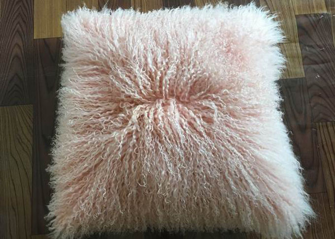 実質の極度の柔らかいプラシ天のモンゴルの羊皮のクッションは暖かい16x16インチをカバーします
