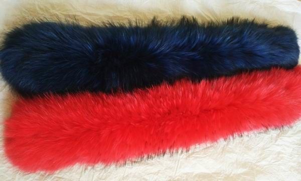 アライグマの毛皮つばののための多彩な染められた実質の中国人Foxの毛皮のコート90 *15cmは塗ります