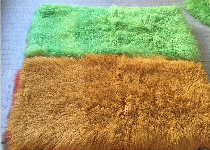 長い毛のベッド/ソファー/椅子のシート カバーのための柔らかい実質の羊皮の敷物