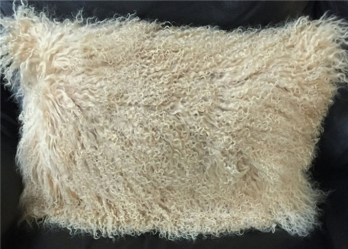 チベットの羊皮のソファーの枕はベッド/ソファー/椅子のための10-15cmの長いカーリー ヘアーを覆います