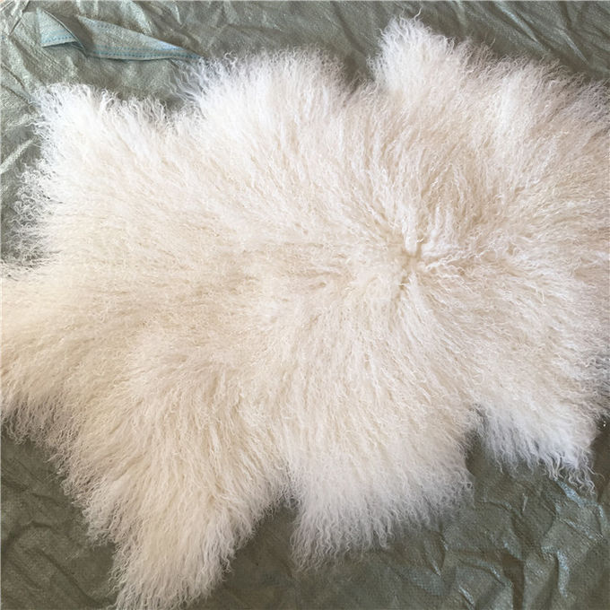 チベットのlambswoolの敷物の長い毛の羊皮はモンゴルの子ヒツジの毛皮の版の敷物のカーペットを染めました