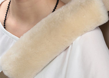中国 幼児、快適な羊皮の肩ひもカバーのための羊毛のシート ベルトのパッド  サプライヤー