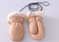 中国 3 - 子供8年のカスタマイズされたロゴの最も暖かい羊皮の手袋 会社