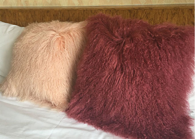 実質のチベットのLambskinの多彩な毛皮で覆われたモンゴルのヒツジの毛皮の投球枕